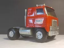 Vintage Ertl International Cab Over Texaco Semi Truck Tractor