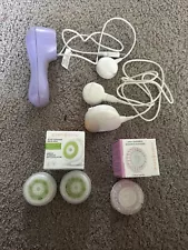 Clarisonic Mia 2 Sonic Skin Cleansing System With Charger - And New Brushes