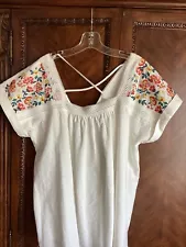 Womens Embroidered Peasant Top