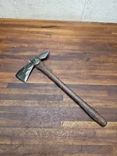 D13- Norlund Frontiersman Tomahawk Hatchet Axe