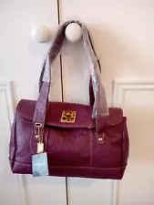 NEW WITH TAG. LIZ CLAIBORNE PURPLE HANDBAG. RRP 70 DOLLARS. CHARITY SALE