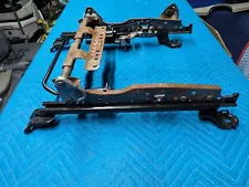 16-21 TOYOTA TACOMA OEM DRIVER LEFT FRONT SEAT TRACK FRAME BASE ONLY MANUAL