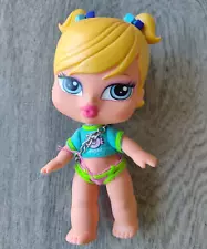 Bratz BABY BABYZ CLOE DOLL Blond Hair Plasitic Dressed Doll