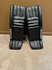 vaughn goalie leg pads