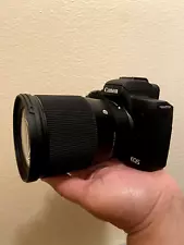 New ListingCanon M50 Mark I Body + 3 Lens Included and RODE mic