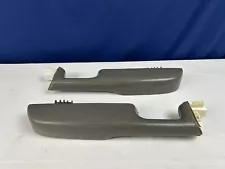 TAHOE SILVERADO ESCALADE YUKON AVALANCHE SIERRA DOOR ARMREST GRAY SET '99-06