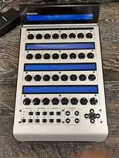 - RARE - Mackie MCU Pro Control C4 Pro DAW Plugin Controller