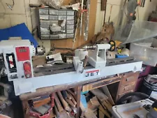 1.5 Hp JET Wood Lathe With Legs AndEvery Chisel You'll Need.