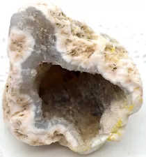 Cool Looking Agate / Geode 148.7 grams