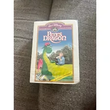 Collectible 95-96 dragon from Pete’s dragon Disney movie.