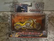 Arlen Ness Iron Legends Motorcycle 1:18 Die Cast Replica NOS - NIB - Yellow!