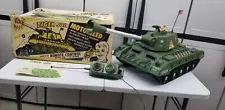 1961 Deluxe Reading Tiger Joe Giant 23" Battery Operated Tank W/Box Working