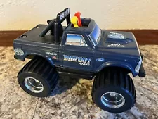 VTG 1983 Playskool Bigfoot 4x4 Ford Monster Truck UNTESTED/NO KEY NICE CONDITION