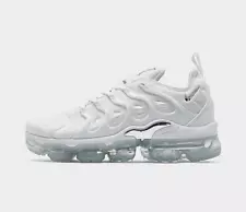 Size W 8.5 - Nike Air VaporMax Plus White