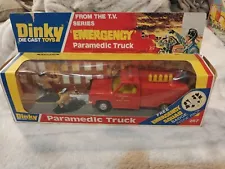 DINKY TOYS #267 EMERGENCY PARAMETIC TRUCK ORIGINAL MIB UNUSED