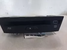 Dvd Player 2017 Pacifica Sku#3846365 (For: Chrysler Pacifica)