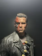 Enterbay Terminator 2 Judgement Day T-800 1/4 Scale Figure Battle Damaged HD