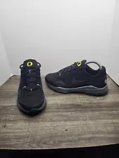 Nike Mens Lunar Edge 12 Sample Black Running Shoes Sneaker Size 7.5 Oregon Ducks