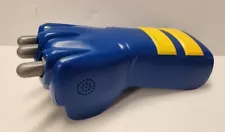 Hasbro 2013 Wolverine Retractable Claws Glove W/ Sound Blue Yellow