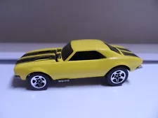 Hot Wheels '67 Camaro * Yellow with 5 spoke wheels