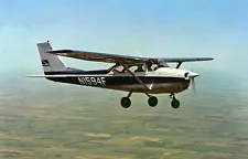 CESSNA AIRCRAFT CN-172 / AIRPLANE / AIRPORT 17