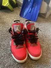 Men Size 10.5 - Jordan 4 Retro Toro Bravo 2013