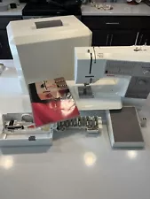 1230 Bernina Sewing Machine plus Accessories - Very Nice Pre-Owned Condition!