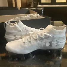 Under Armour Men Spotlight MC Football Cleats 3020675-100 White/Silver Sz12 NEW!