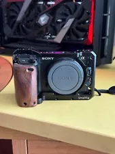 sony a 6400 body only used