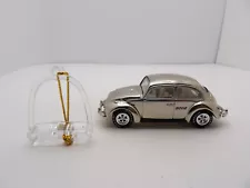 1966 VOLKSWAGEN BEETLE 2002 JOHNNY LIGHTNING HOLIDAY CLASSIC ORNAMENTS 1:64