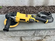 New ListingDeWalt DWP849X 7" to 9" Variable Speed Polisher with Soft Start