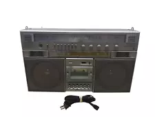 Vintage 80s Realistic SCR-8 Stereo Boombox Silver 14-778