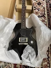 NEW Deadstock Epiphone Les Paul Junior Electric Guitar