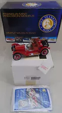 Franklin Mint 1915 Stutz Bearcat Roadster Limited Edition 1/24 Diecast Car w/Box