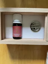 young living 25th anniversary oil pin and box set Convention Sale RARE new