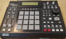 Akai MPC2500 Music Production Center Drum Machine