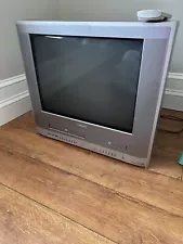 Toshiba 24 Inch CRT TV, DVD, VHS Combo, MW24FP3 W/ Remote