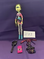 monster high doll Iris Clops I Love Fashion