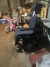 Quantum Q6 Edge Power Wheelchair