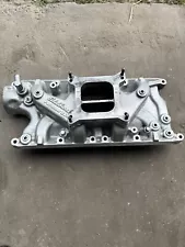 Ford Performer 289 Intake Edelbrock 302