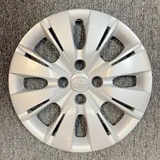 15" Single OEM Hub Cap for 2006-2012 Toyota YARIS 42602-52520 560-69502