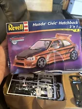 REVELL Honda Civic Hatchback Tuner Series 2 ‘n 1 (2003) #85-2389 Open Box