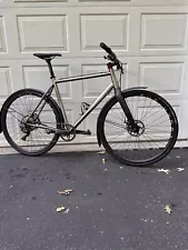 Titanium commuter bike with many high end parts, gravel or cyclocross potential