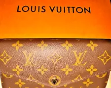 Louis Vuitton Sarah Wallet - Brown