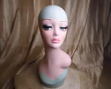 Fiberglass Adult Female Vintage Artistic Costume Painted Mannequin Head Display