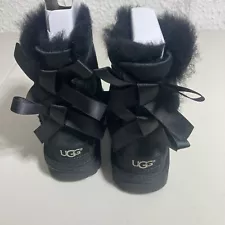 UGG Child Bailey Bow II Boots Black Size 8