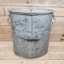 VTG Galvanize Minnow Bait Fishing Bucket