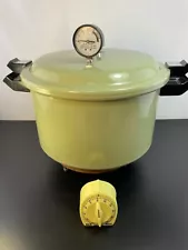 Vintage Sears 12Q Avocado Green Pressure Cooker Canner 620.51020 Regulator Nice