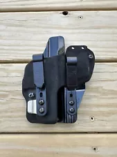 G-Code Incog w/ Magazine Caddy Full Guard Holster for Gen 1-4 Glock 19 23 32