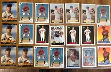 21 - CHIPPER JONES Rookie Card lot. 2Q2